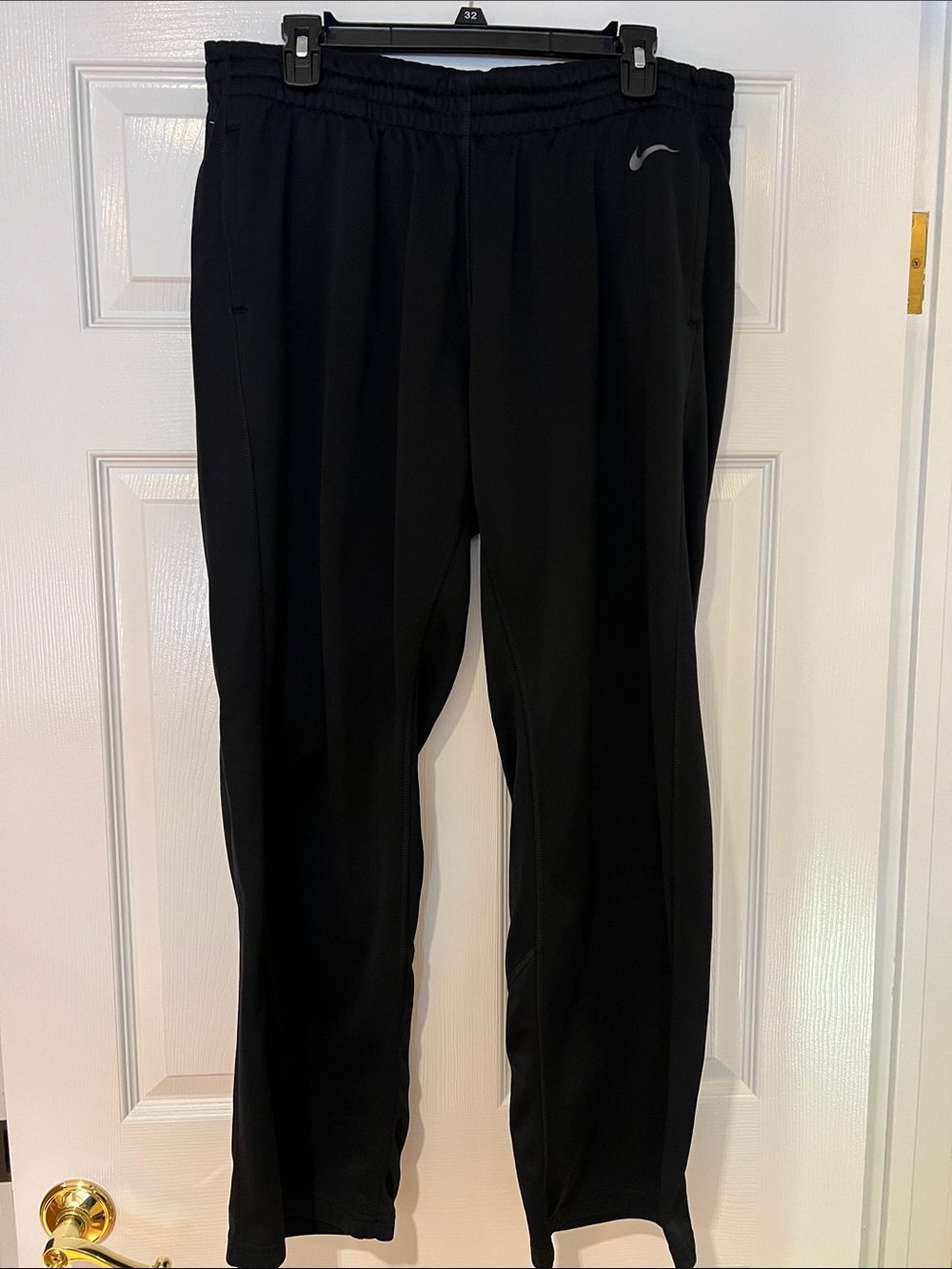 Nike Men’s Black Performance Dri-Fit Jogger Pants